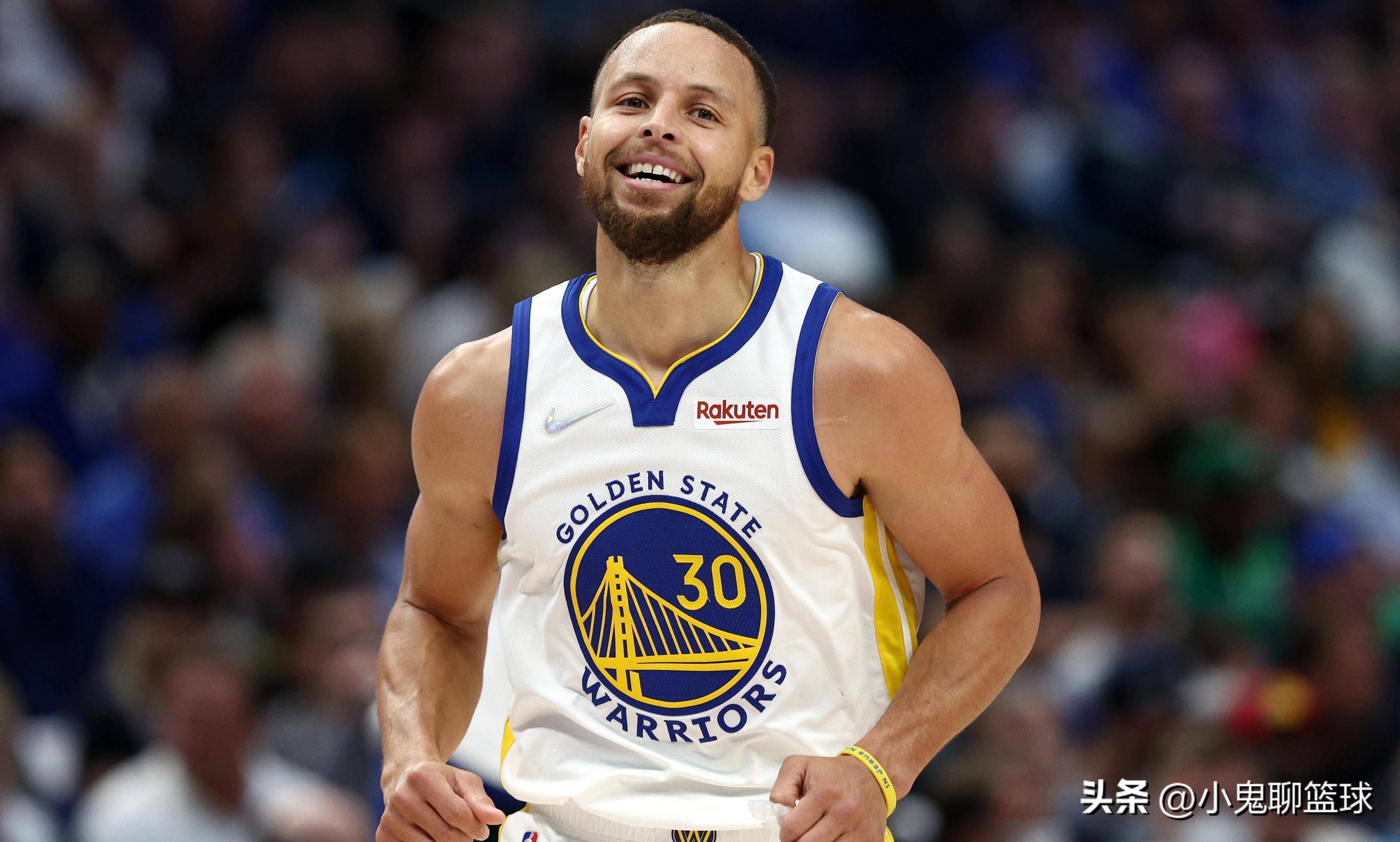 展现了他过 展现了他过