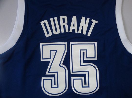 规范球员竞 规范球员竞