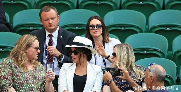 四人抱团 四人抱团